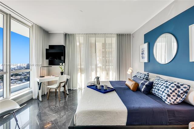 Building Photo - 540 West Ave