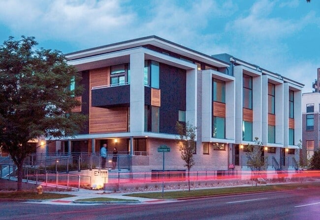 Building Photo - Emerson Lofts