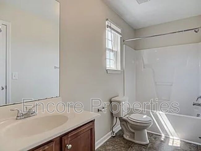 Building Photo - 4293 Youngstown Dr