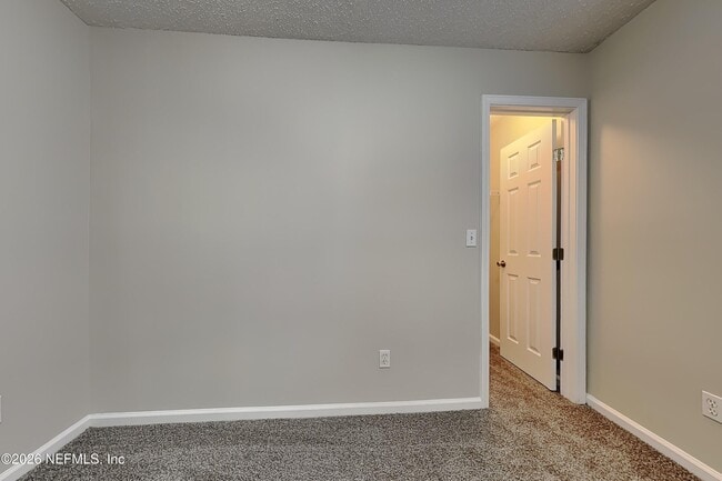Building Photo - 5629 Ellis Trace Dr