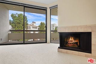 Building Photo - 2102 Century Park Ln