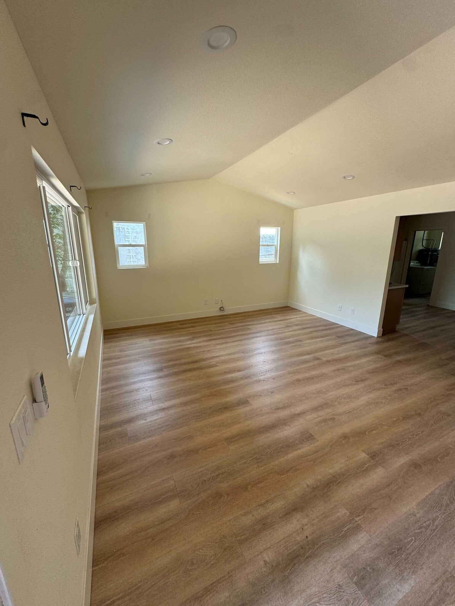 Building Photo - 804 Yuba St