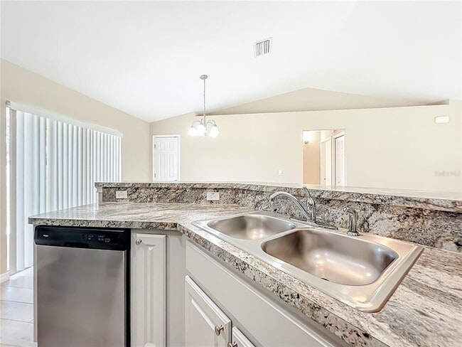 Building Photo - 1954 NW 21st Ave