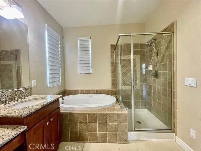 Building Photo - 26380 Fowler Dr
