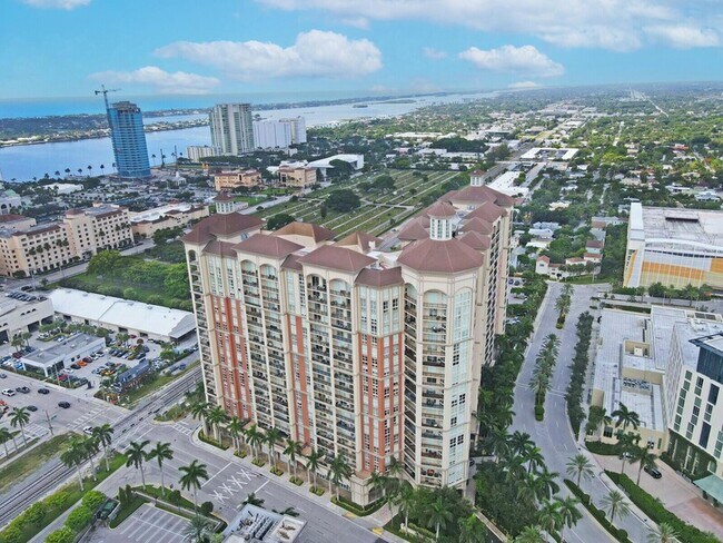 Building Photo - 550 Okeechobee Blvd