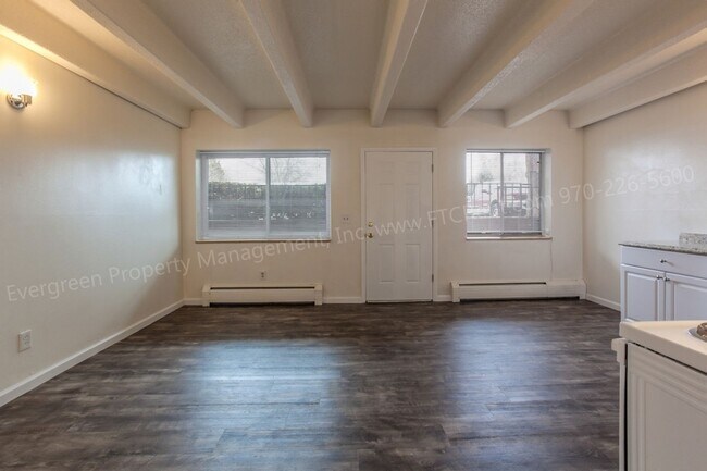 Building Photo - 1109 Alford St