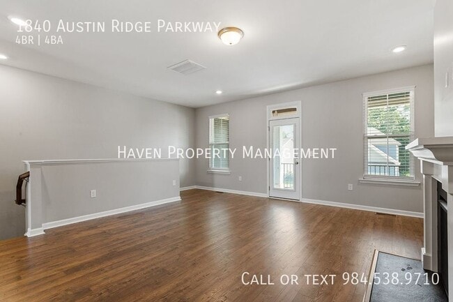 Building Photo - 1840 Austin Ridge Pky