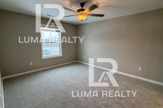 Building Photo - 518 Glenhaven Wy