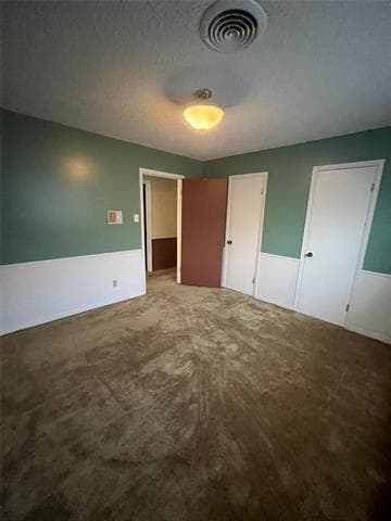 Building Photo - 3218 Santa Monica Dr