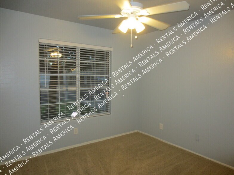 Building Photo - 10831 E Contessa St