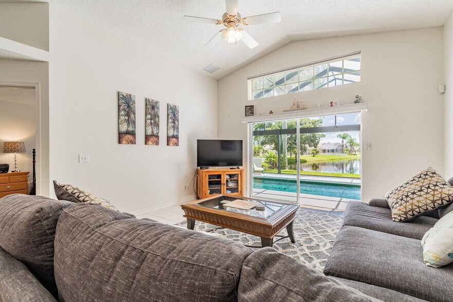 Building Photo - 4626 Turtle Bay Terrace