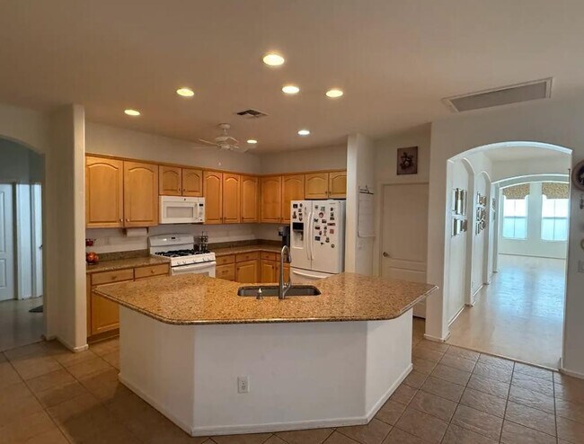 Building Photo - 3038 W Trapanotto Rd