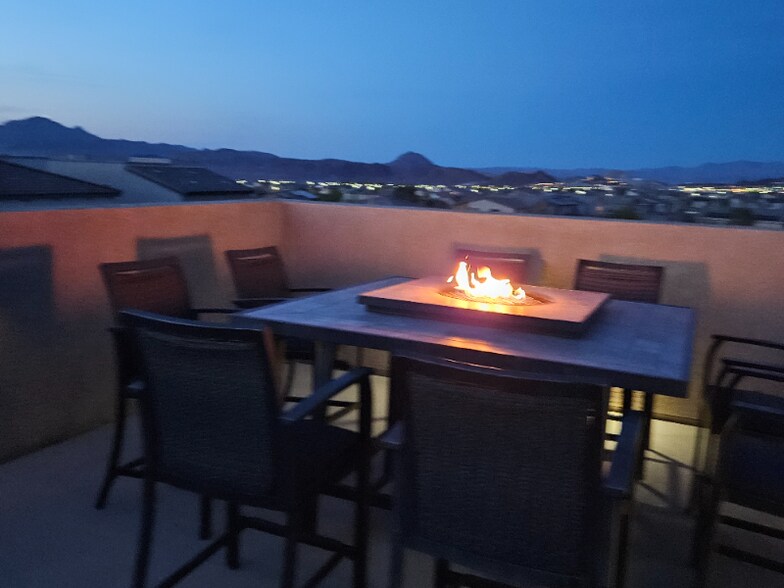 Building Photo - 300 Cadence View Way