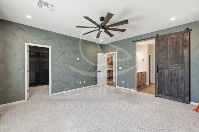 Building Photo - 4 bedroom, 3 bathroom - 2473 square feet; Twelve Bridges