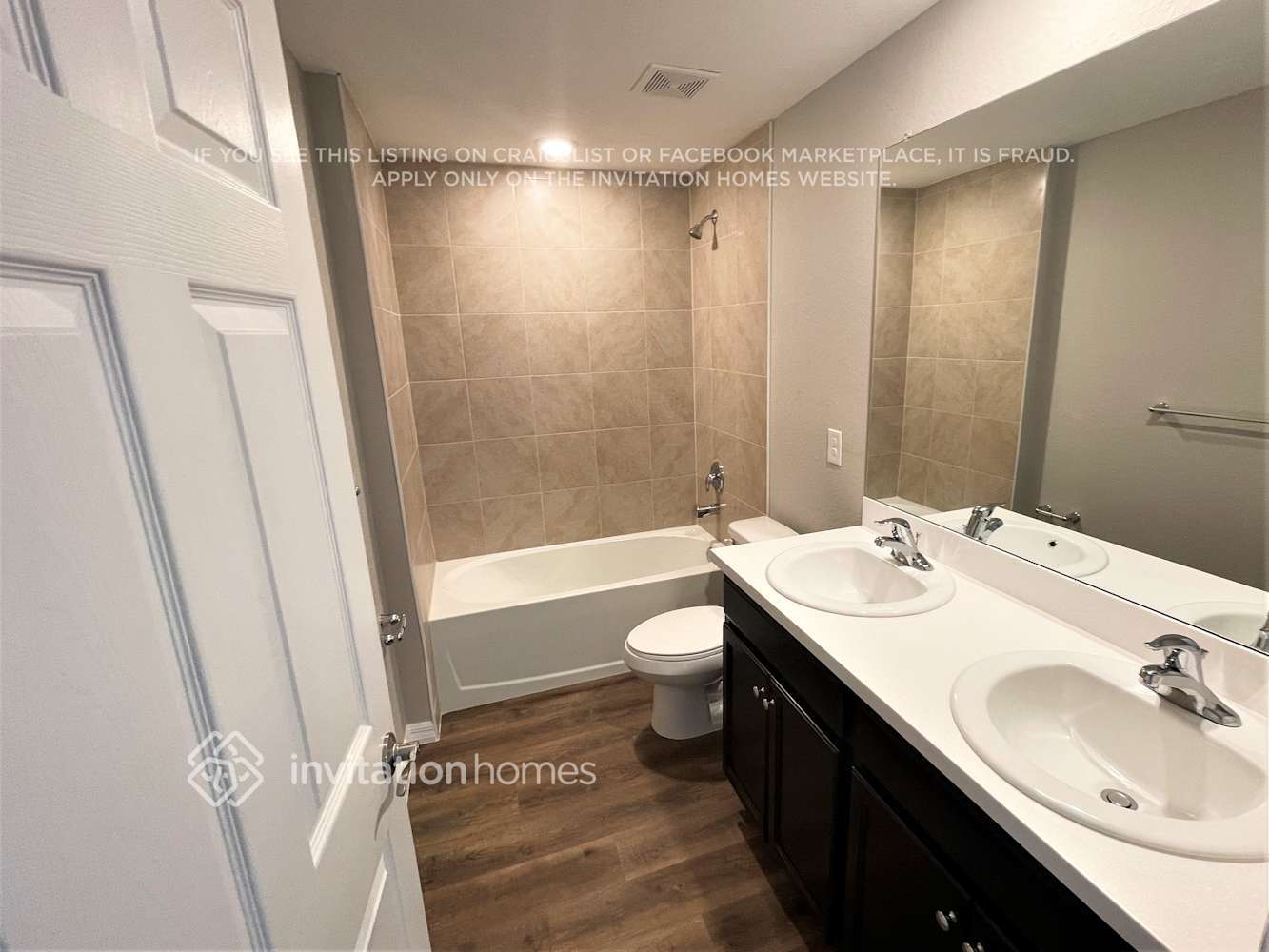 Building Photo - 25041 Alcazar Dr