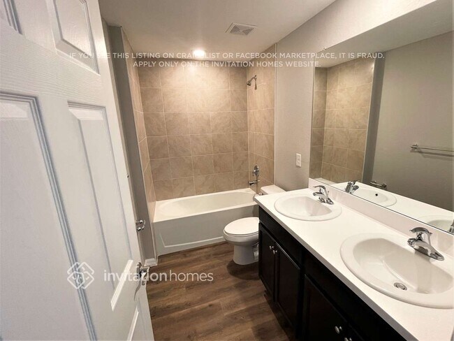 Building Photo - 25041 Alcazar Dr