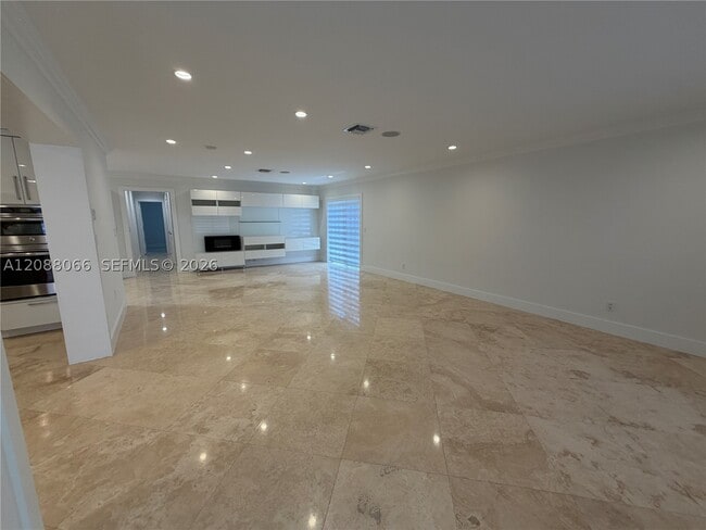 Building Photo - 9341 Dickens Ave