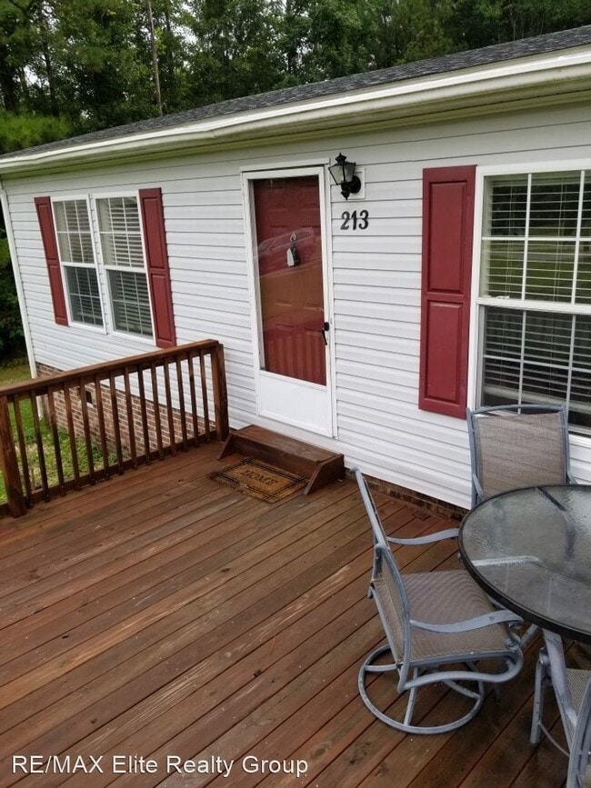 Building Photo - 3 br, 2 bath House - 213 Petteway Drive