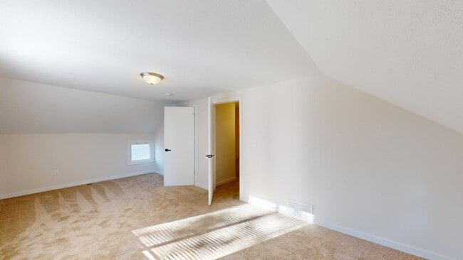 Building Photo - IMMACULATE - Clark / Fulton Area - 3 Bedrooms - 3 Baths - Single Family Home