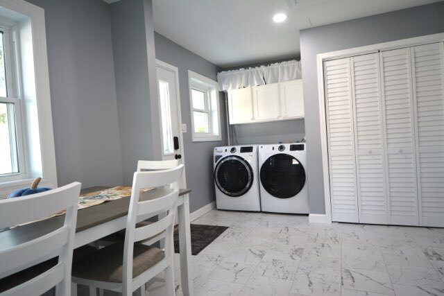 Brand new front loader washer/dryer - 408 W Kensington Rd