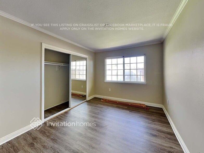 Building Photo - 378 W 53rd St