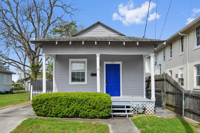 Primary Photo - 538 Ave A