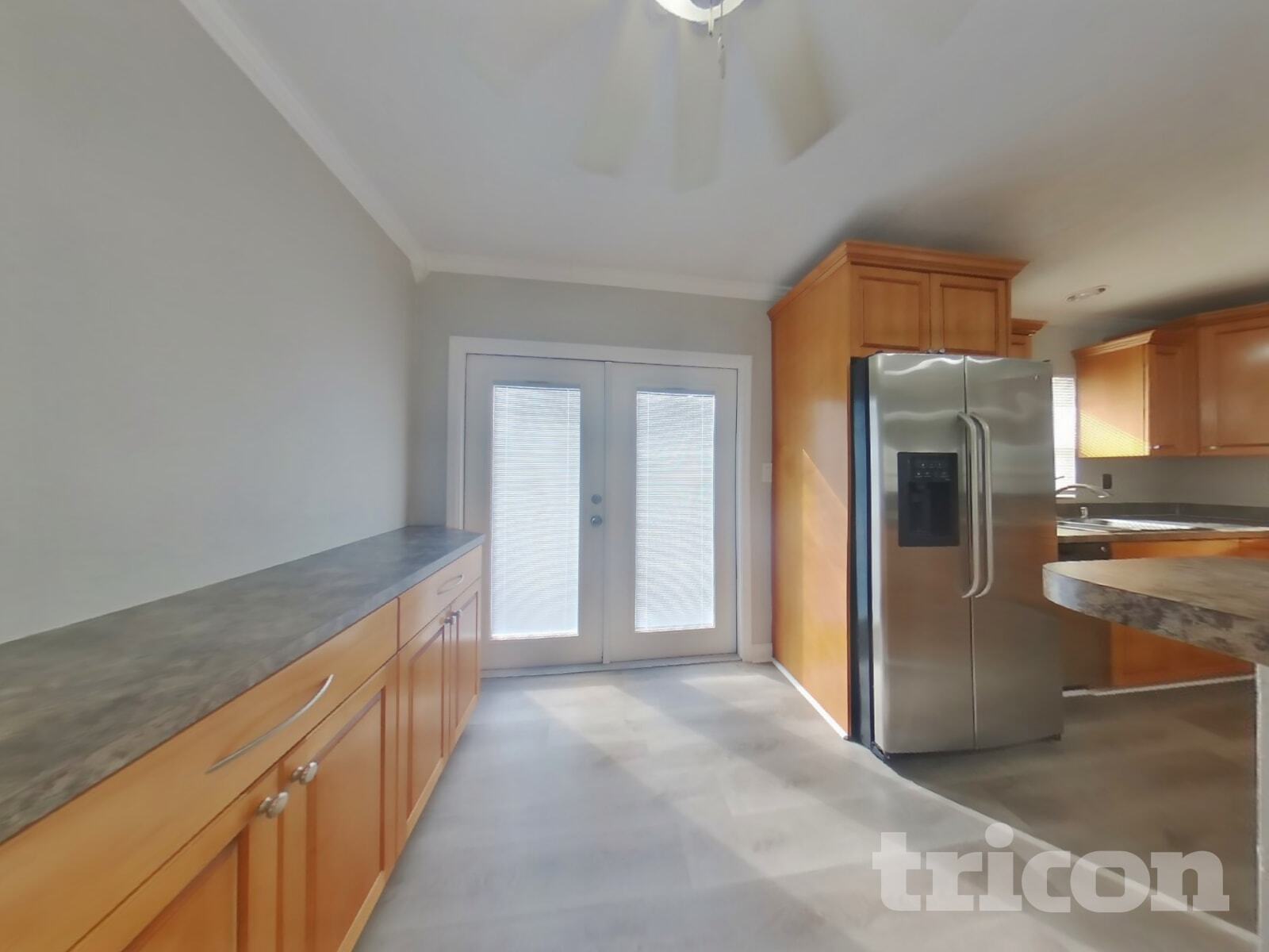 Building Photo - 5834 5th Ave S