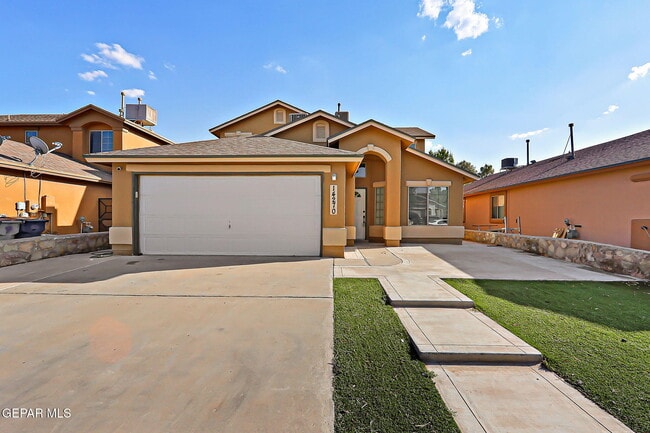 Primary Photo - 14270 Gil Reyes Dr