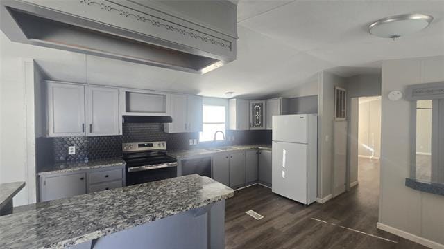 Building Photo - 4253 Sun Dr