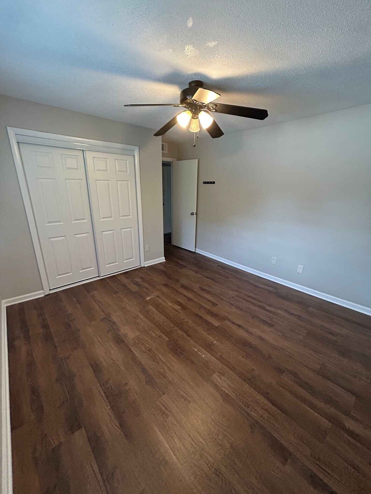 Second bedroom, closet view - 1177 Church St