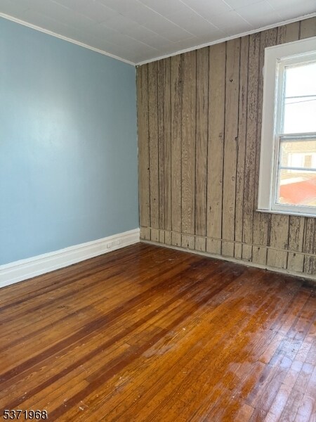 Building Photo - 204 Columbia Ave