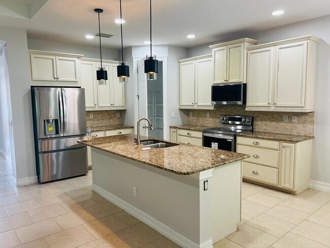 Building Photo - 14354 Tuscany Pointe Trl
