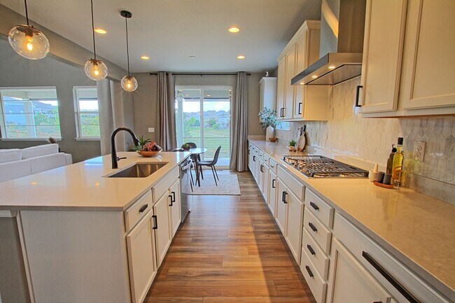 Building Photo - Luxury 5 bed for Rent in Blacktail at The ...