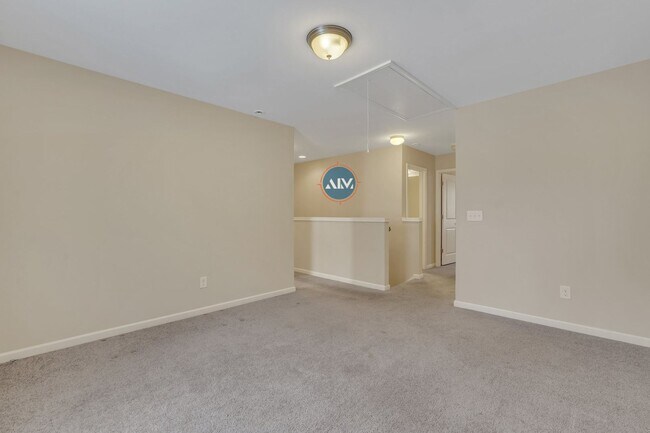 Building Photo - Beautiful Home in Seagrass Station