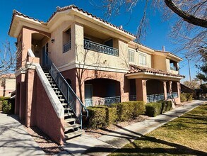 Building Photo - Recently Updated Condo-Available Soon!