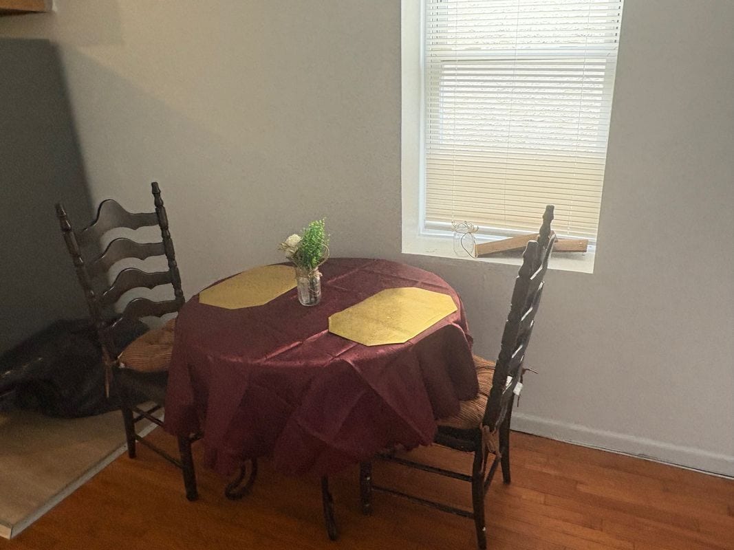 Building Photo - 2351 N Park Ave