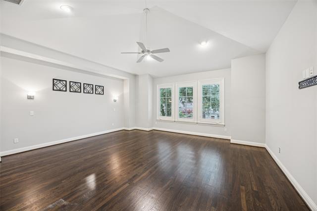 Building Photo - 6435 Glenrose Ct