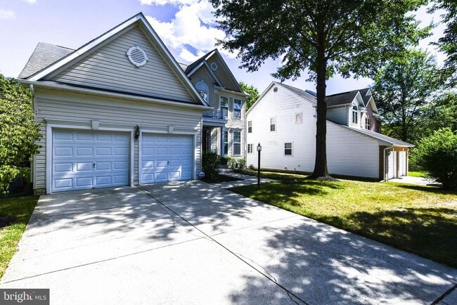 Building Photo - 13003 Belle Meade Trace