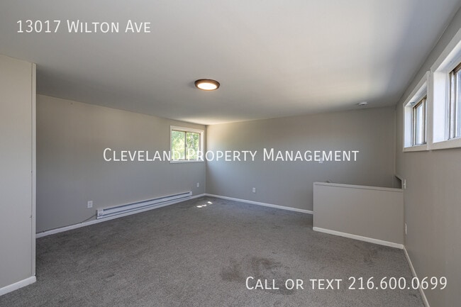 Building Photo - 13017 Wilton Ave