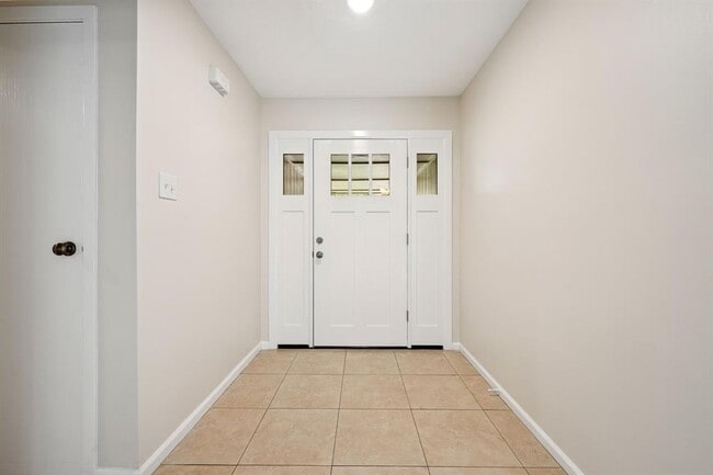 Building Photo - 3346 Birch Creek Dr