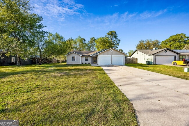 Building Photo - 132 N Woodvalley Dr