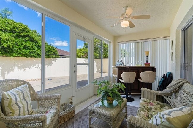 Building Photo - 1330 La Jolla Cir