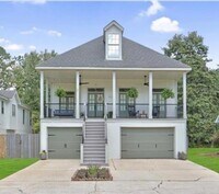 Building Photo - 18123 Cusachs Dr