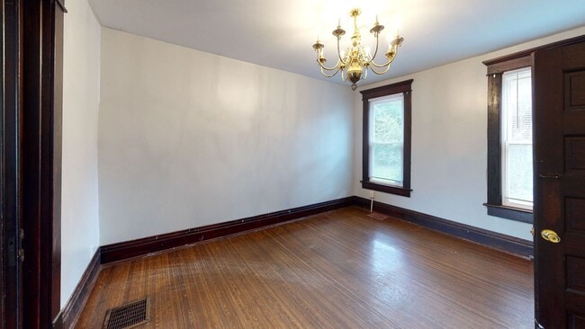 Building Photo - 1638 N 4th St