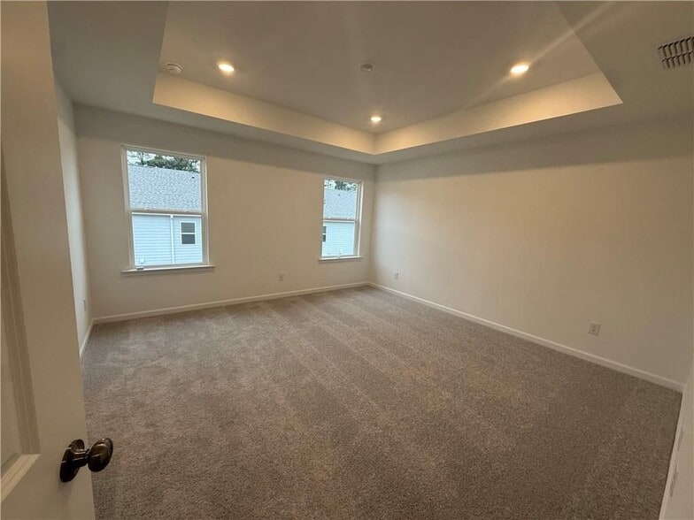 Building Photo - 6204 Kenbrook Dr