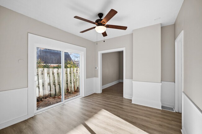 Building Photo - 1236 Underwood Ave SE