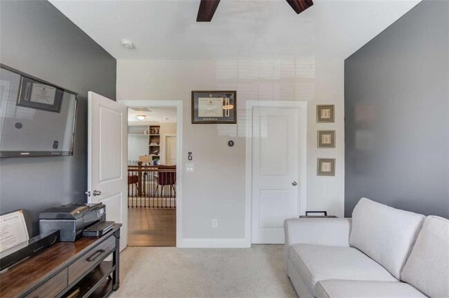 Building Photo - 1450 Edgebrook Ct NE