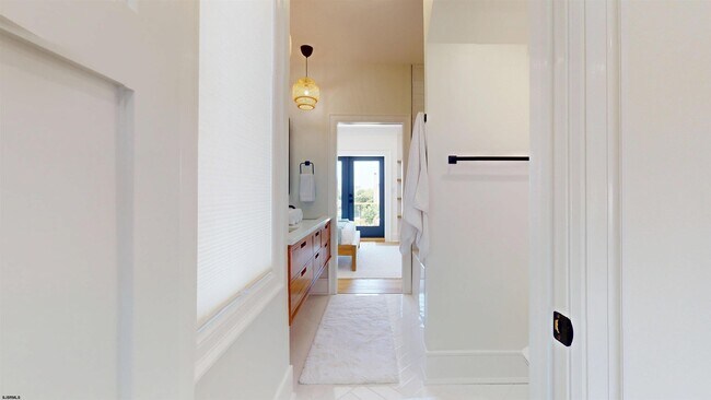 Building Photo - 31 Seaside Ct