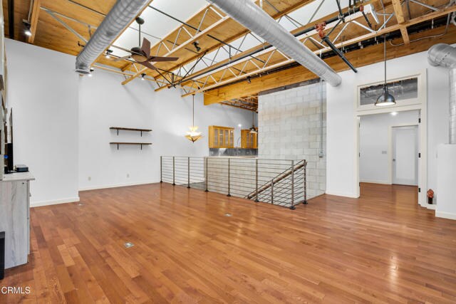 Building Photo - 68 E Montecito Ave