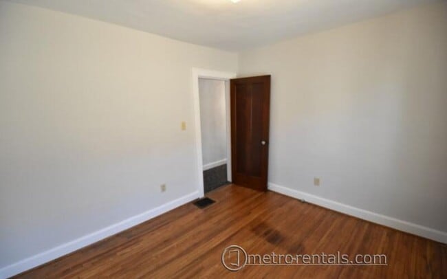 Building Photo - 87-89 W California Avenue